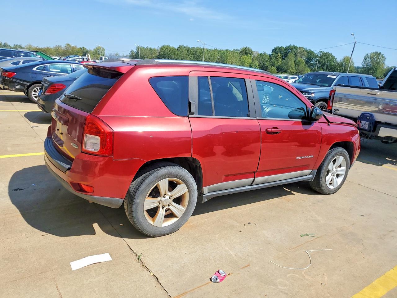 2011 Jeep Compass Sport - Фото 3