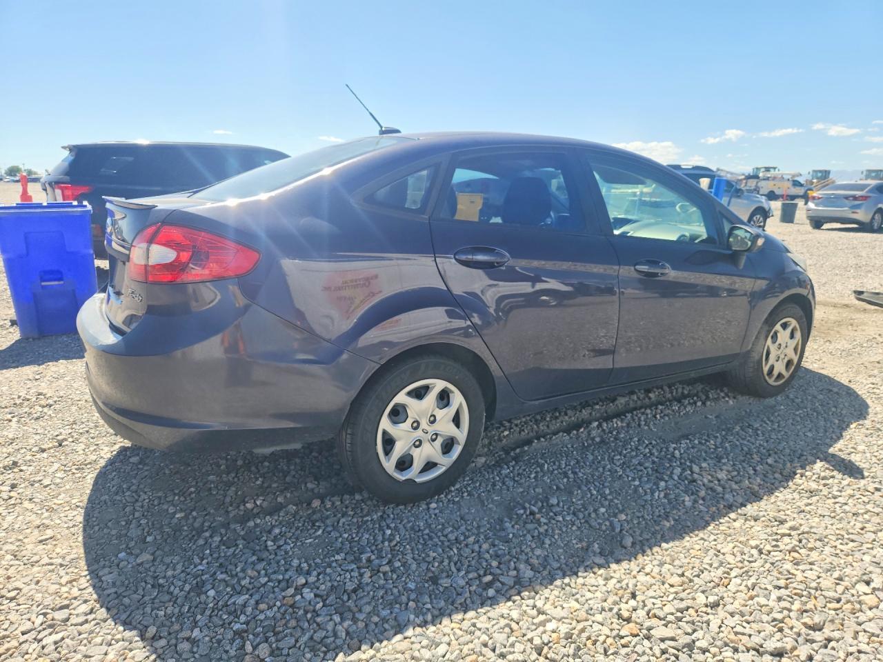 2013 Ford Fiesta Se - Image 3