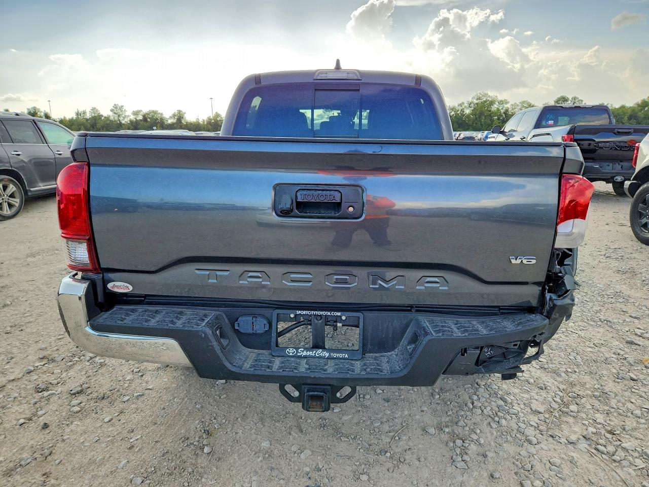 2023 Toyota Tacoma Double Cab - Фото 6