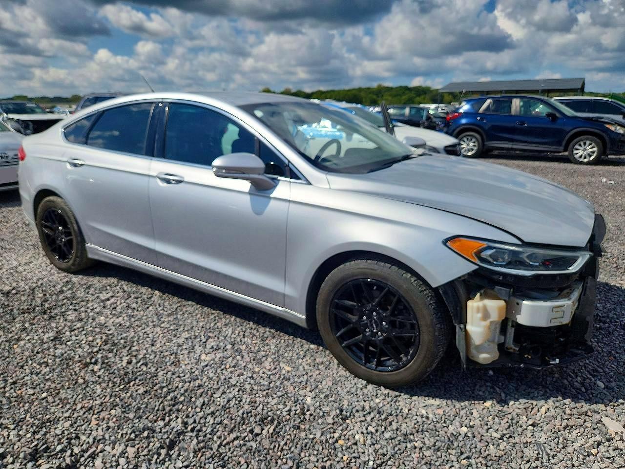 2017 Ford Fusion Se - Фото 4