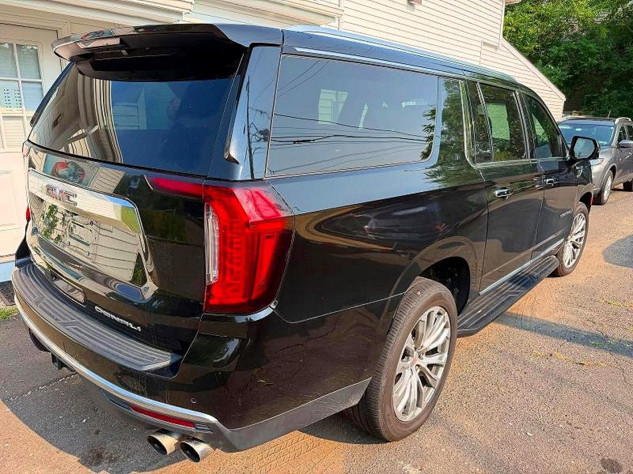 2021 GMC Yukon Xl Denali - Фото 3