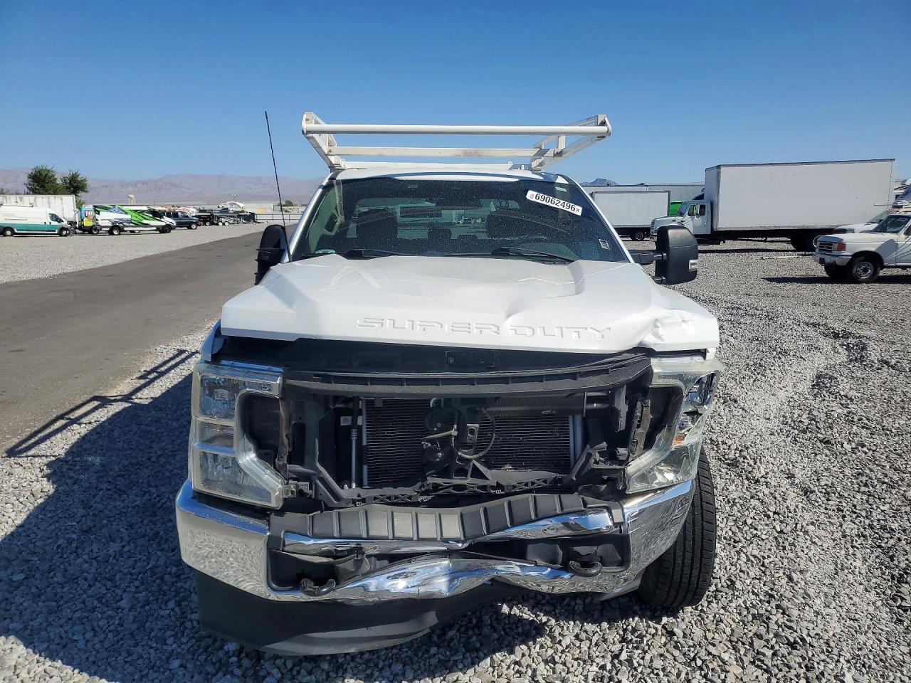 2022 Ford F250 Super Duty - Image 5