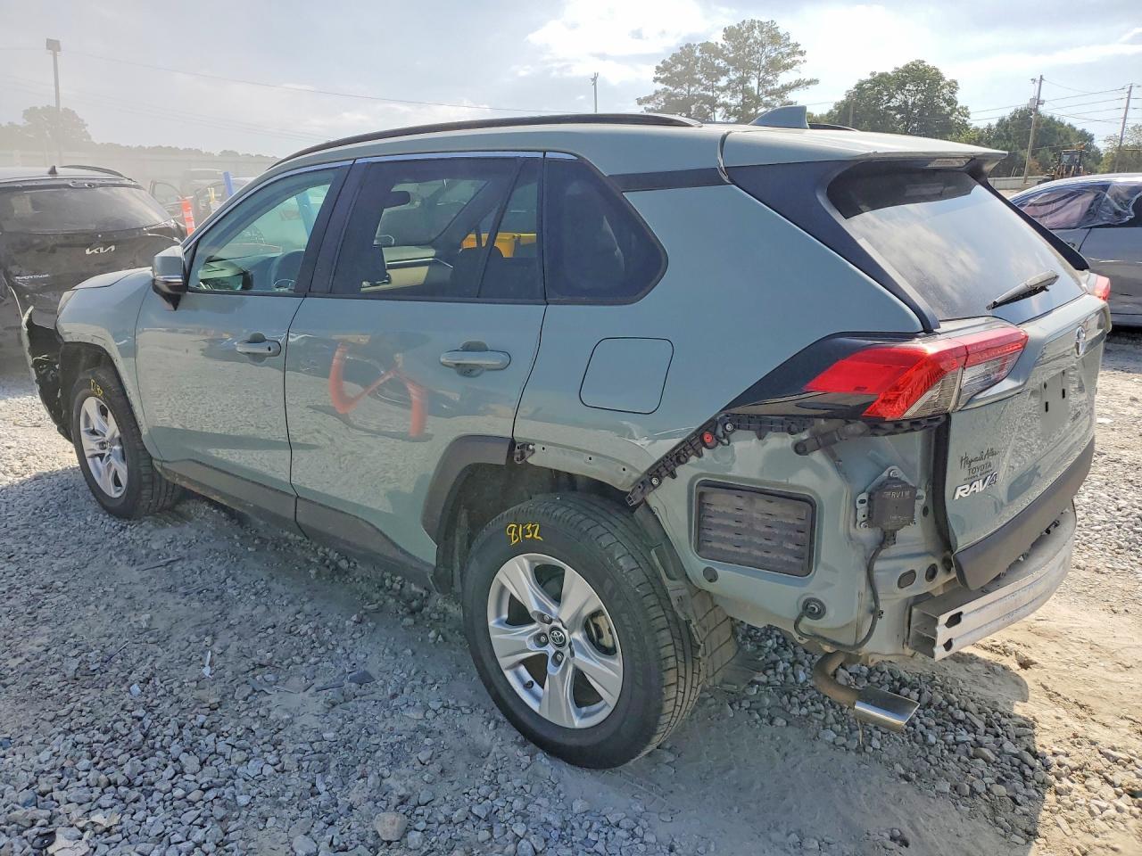 2019 Toyota Rav4 Xle - Фото 2