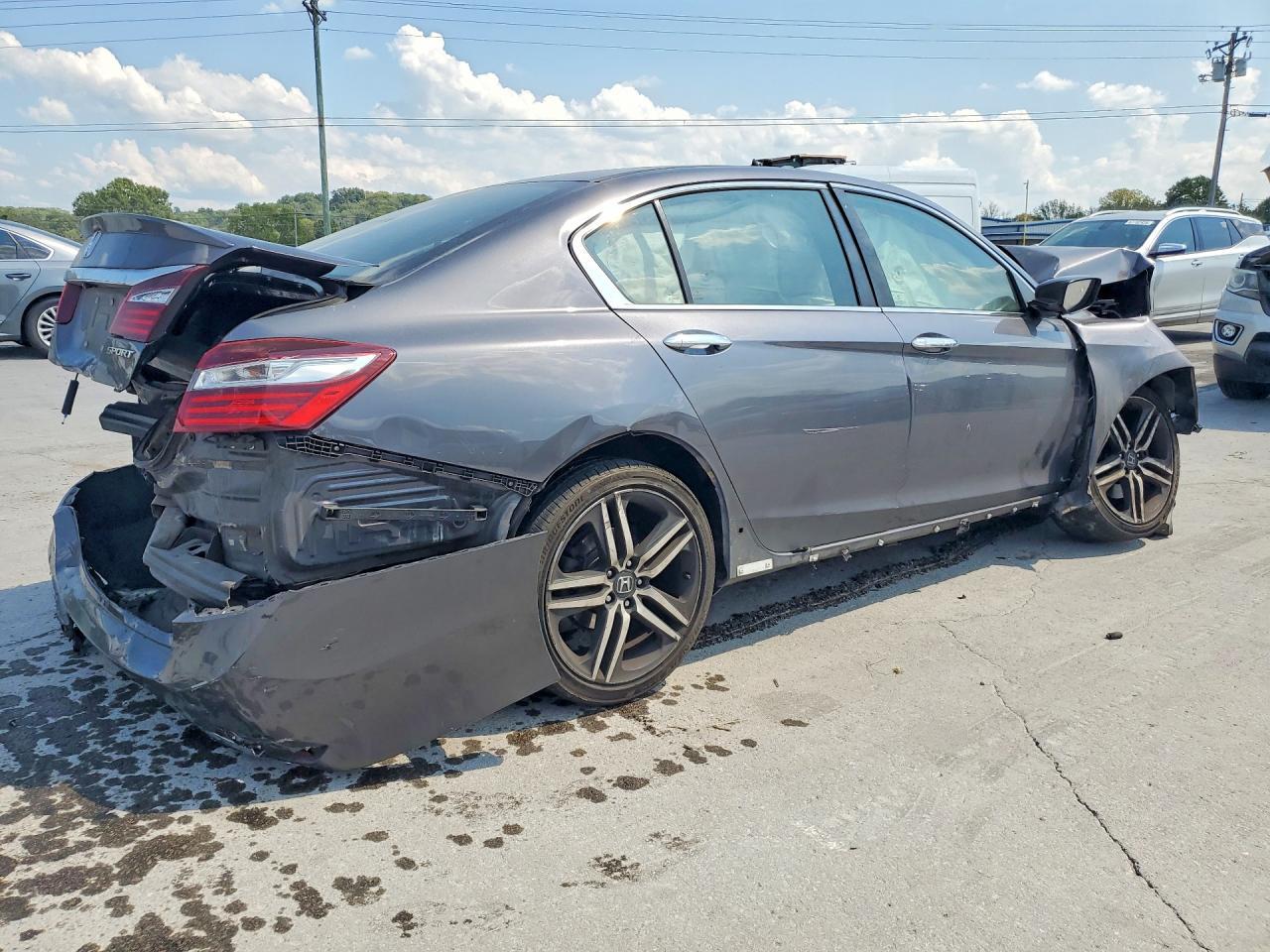 2017 Honda Accord Sport - Фото 3