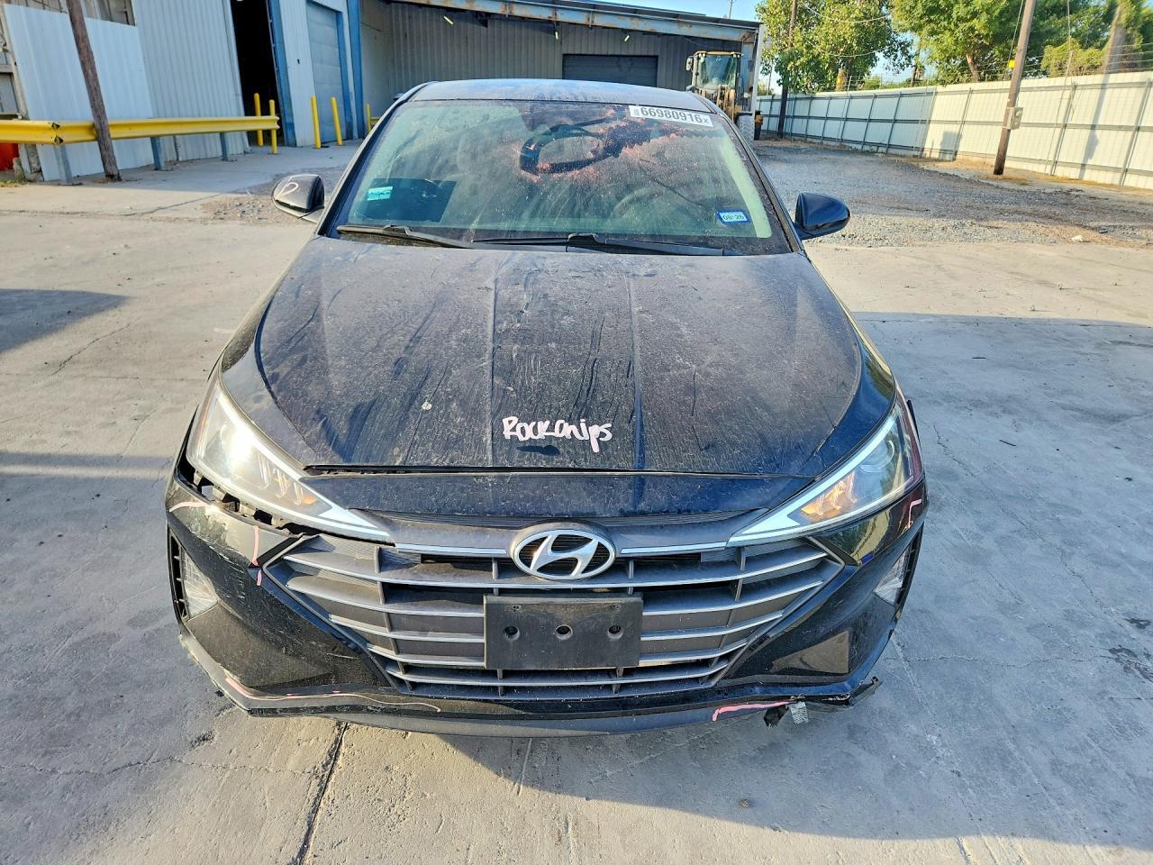 2020 Hyundai Elantra Se - Фото 5