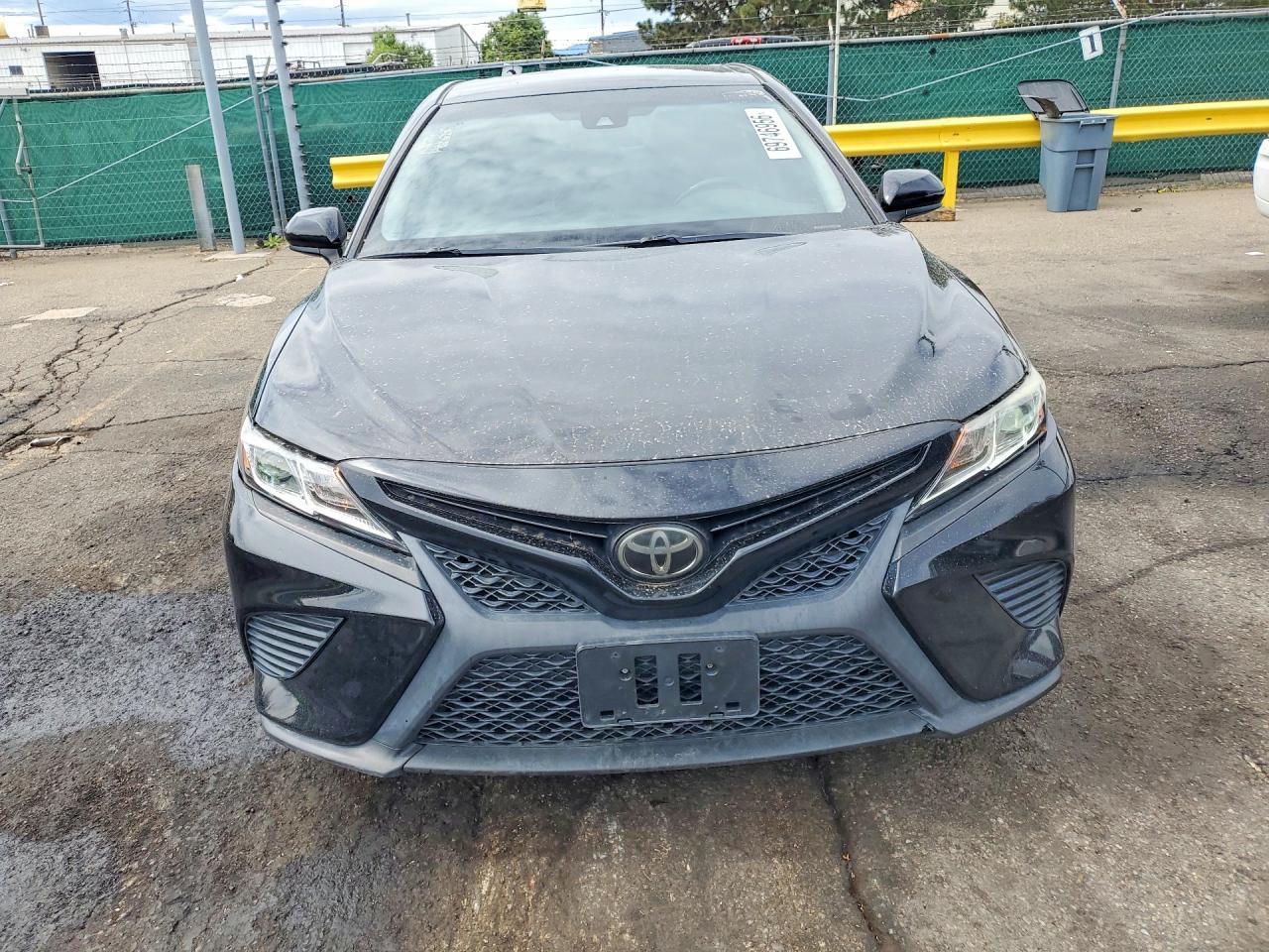 2019 Toyota Camry Se - Фото 5