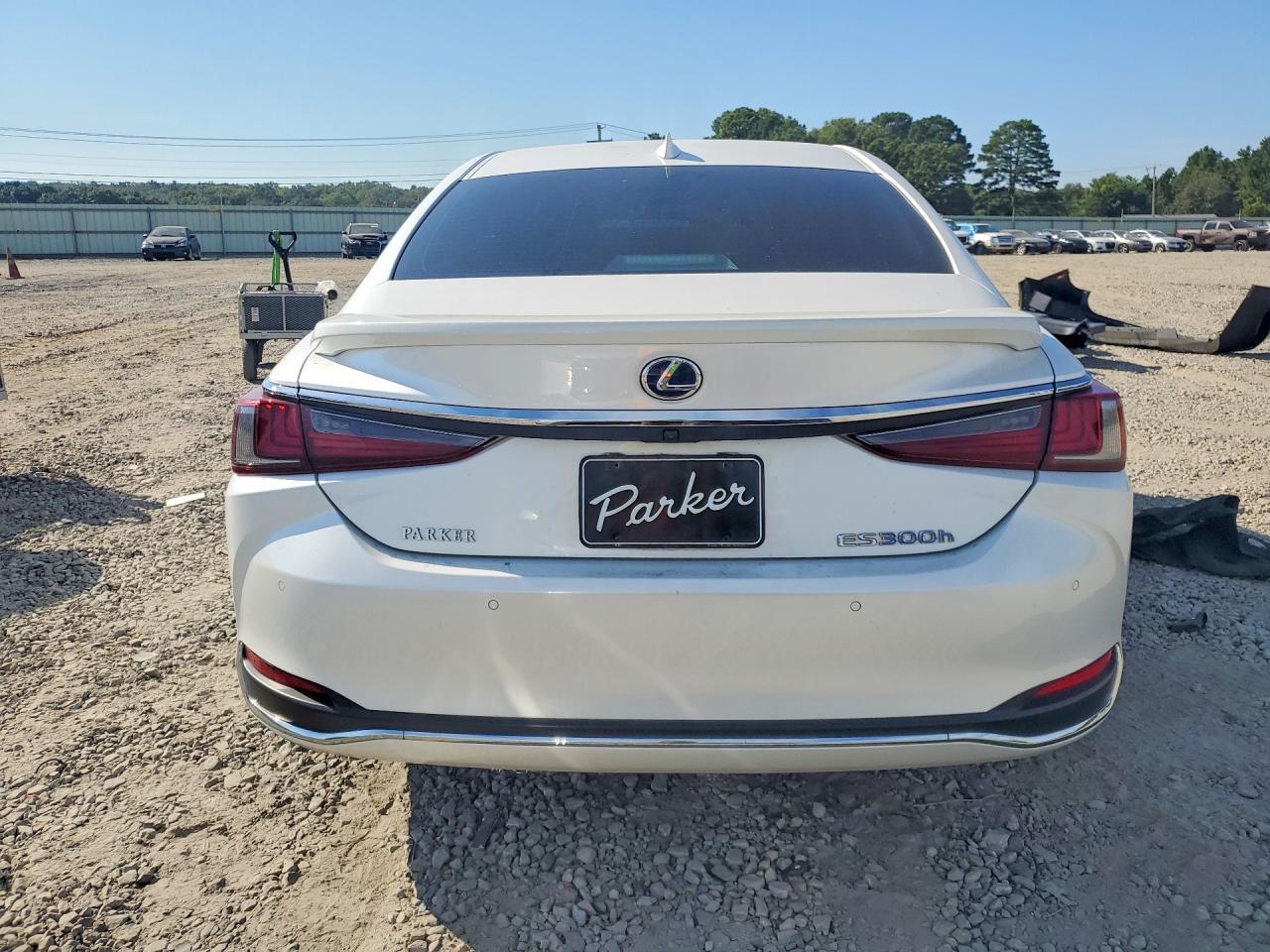 2020 Lexus Es - Image 6