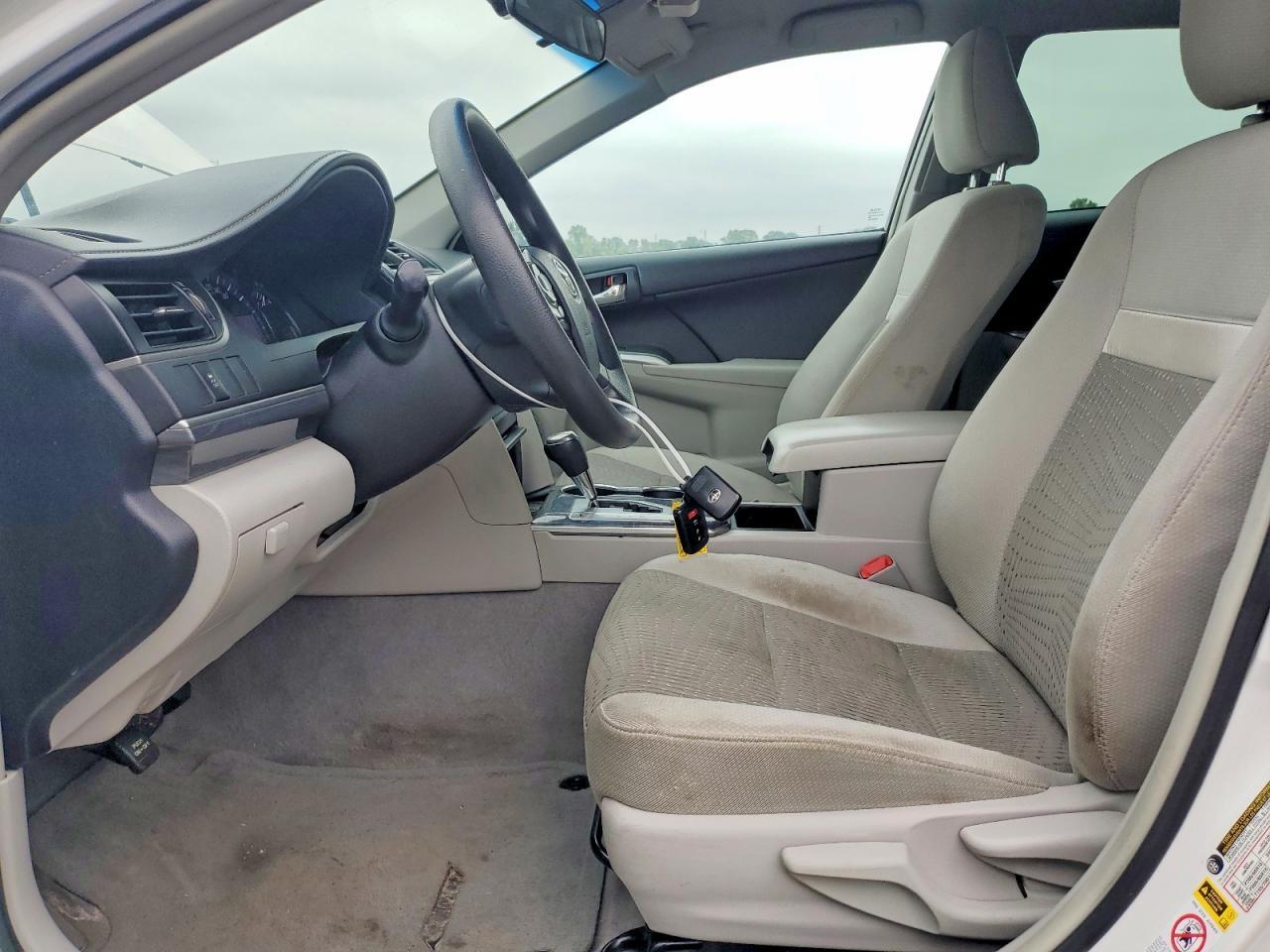 2014 Toyota Camry Hybrid Le - Фото 7