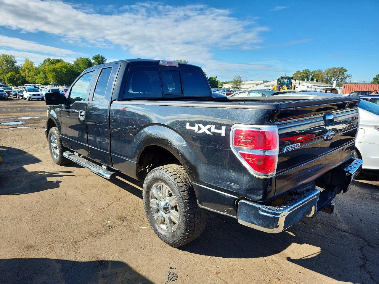 2010 Ford F150 Super Cab - Фото 2