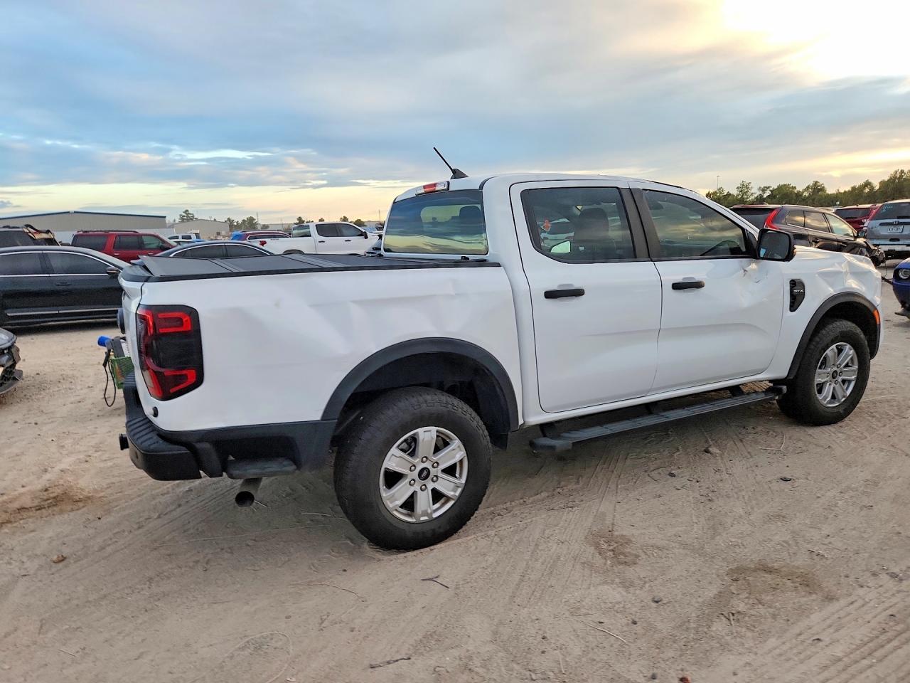 2025 Ford Ranger Xl - Фото 3