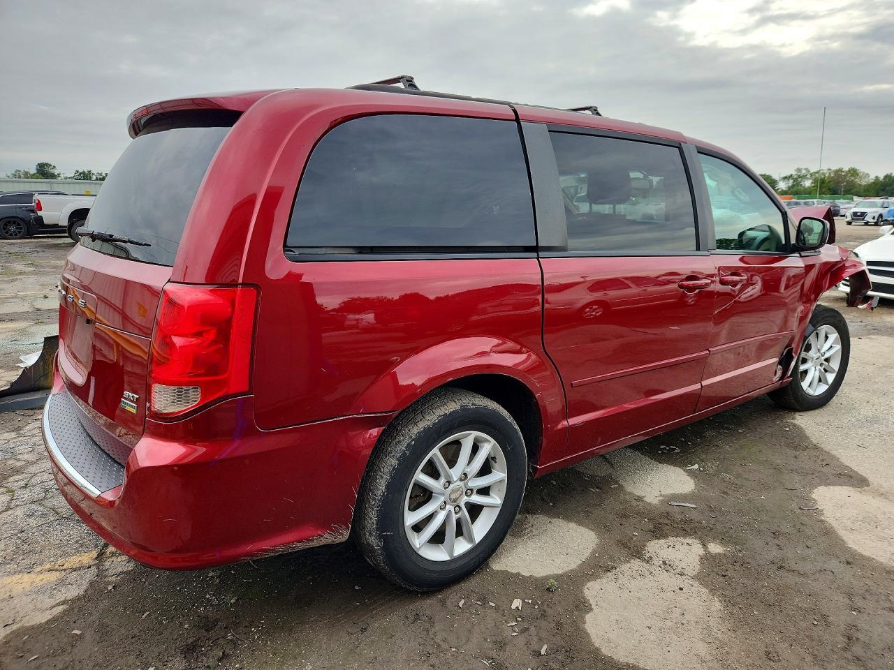 2016 Dodge Grand Caravan Sxt - Фото 3