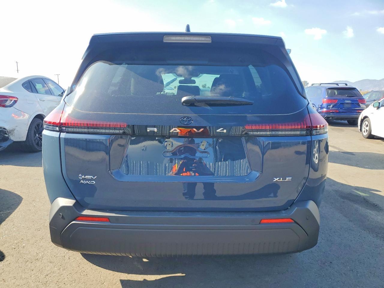 2026 Toyota Rav4 Xle Premium - Фото 6