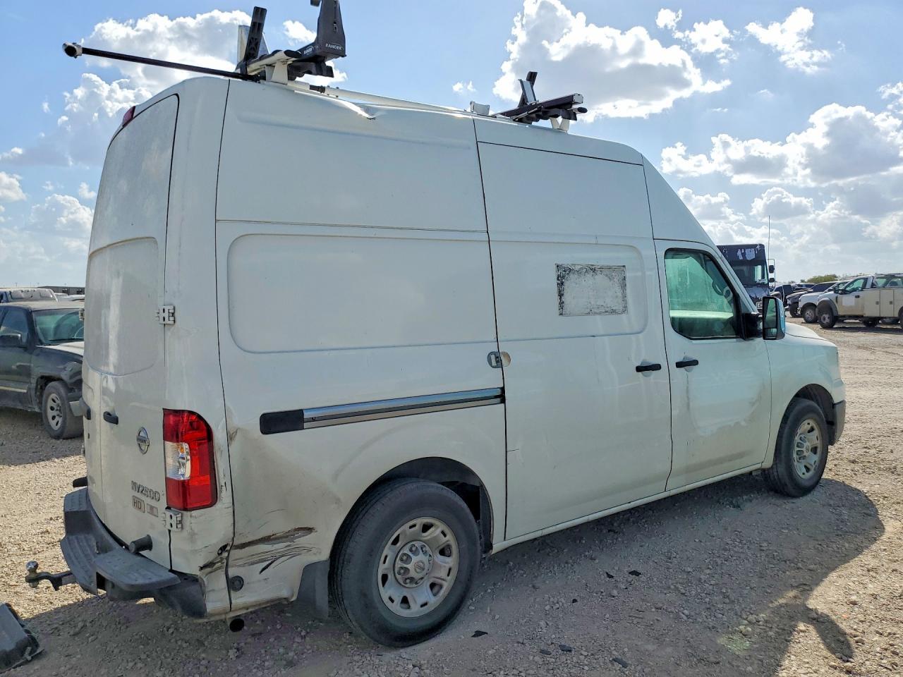 2016 Nissan Nv2500 Delivery Van - Фото 3