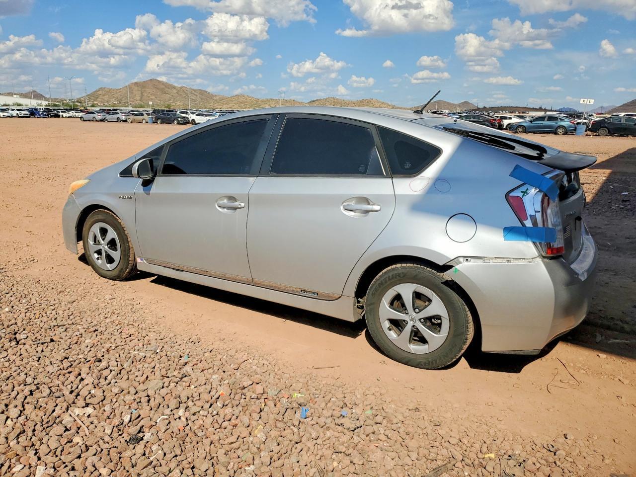 2014 Toyota Prius Two - Image 2