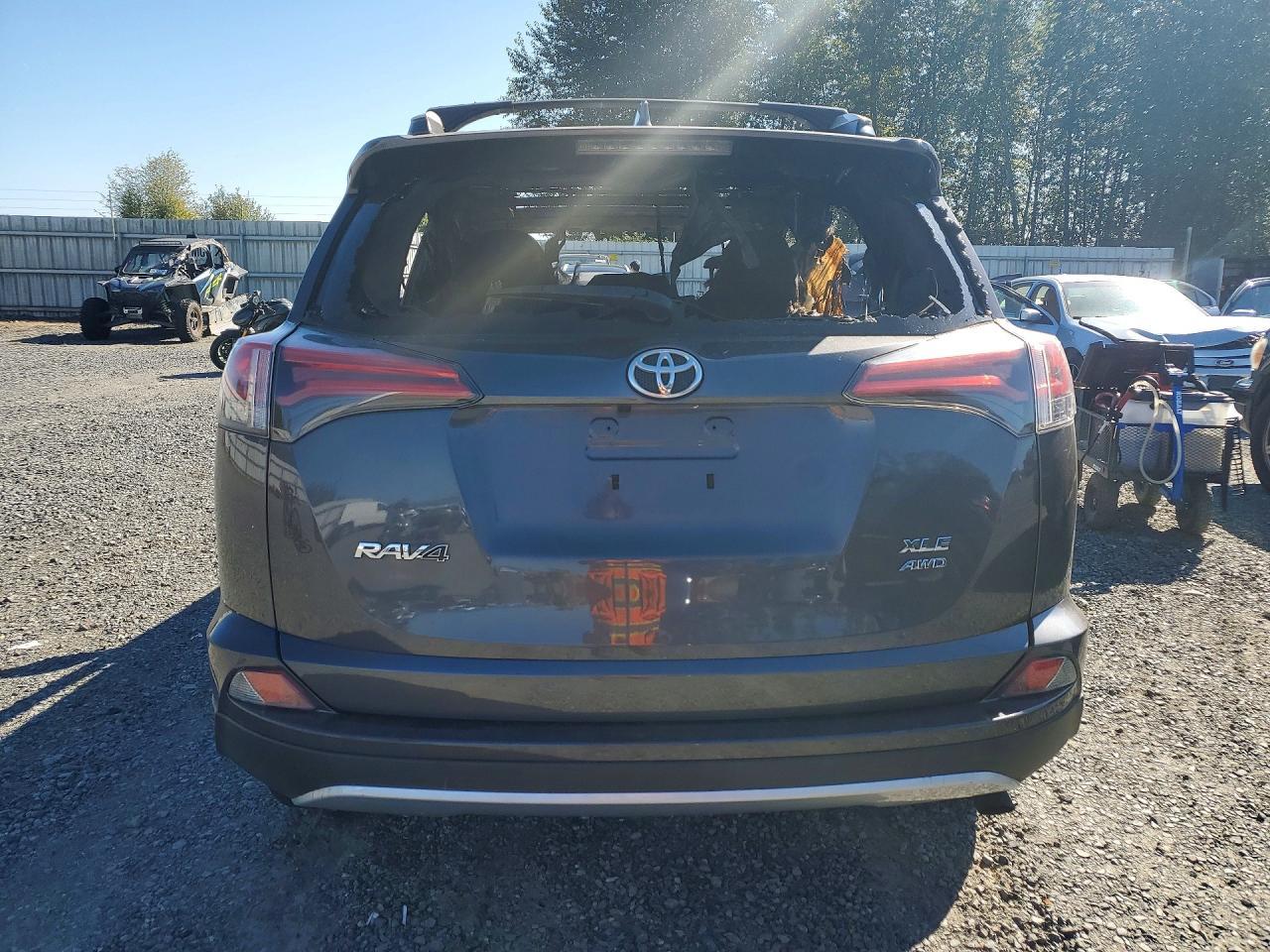 2016 Toyota Rav4 Xle - Фото 6