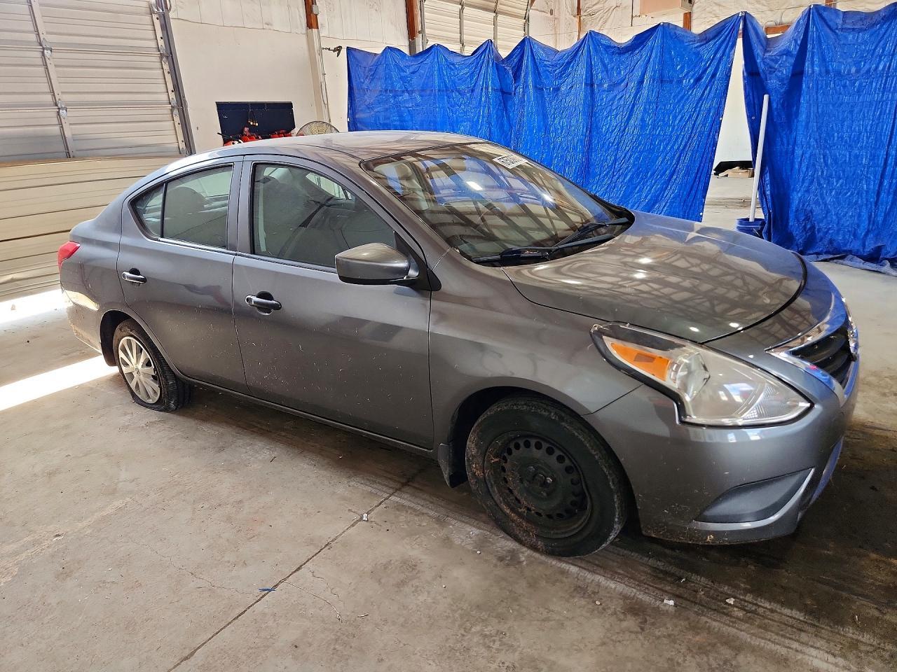 2018 Nissan Versa S - Image 4
