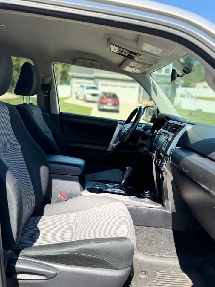 2016 Toyota 4Runner Sr5 - Фото 5