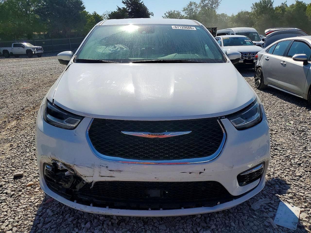 2023 Chrysler Pacifica Touring L - Фото 5
