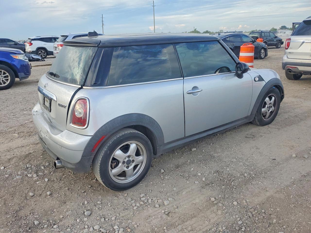2009 Mini Cooper - Фото 3