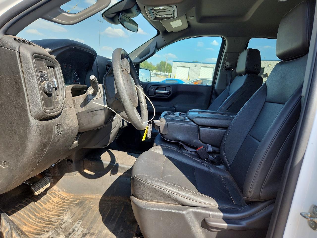 2023 Chevrolet Silverado C1500 - Image 7