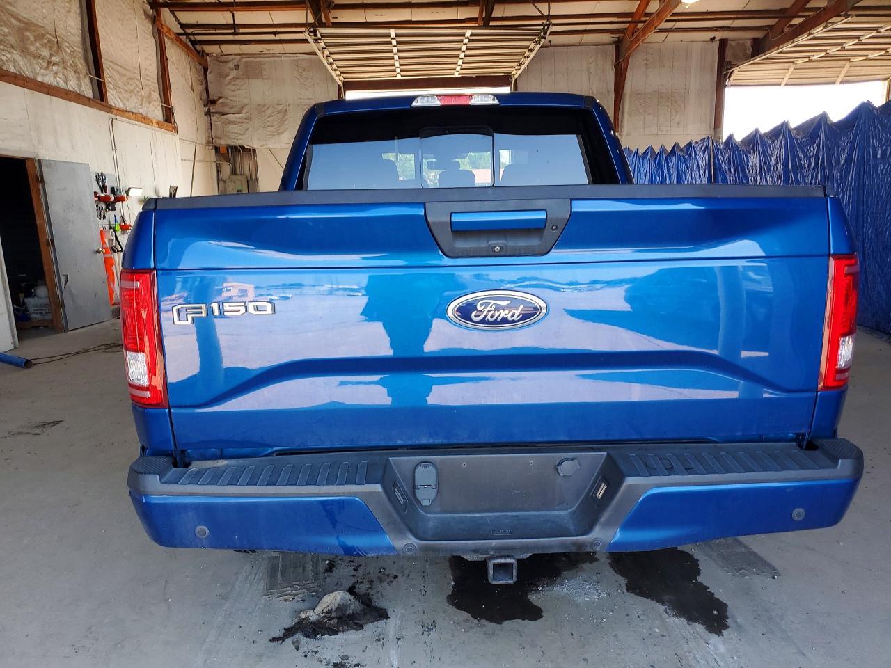 2017 Ford F150Xlt - Image 6