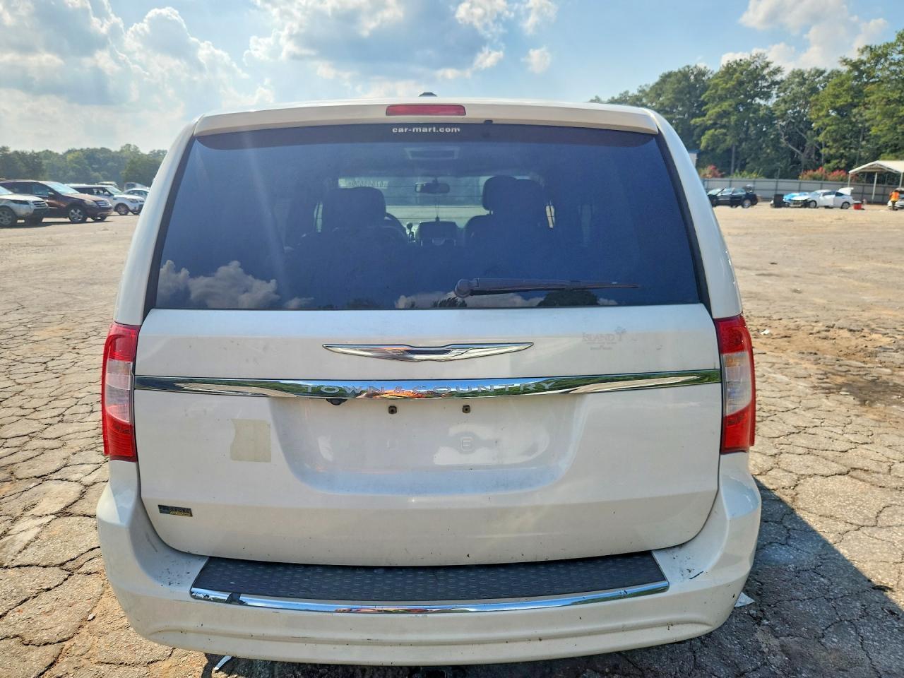2012 Chrysler Town & Country Touring - Фото 6