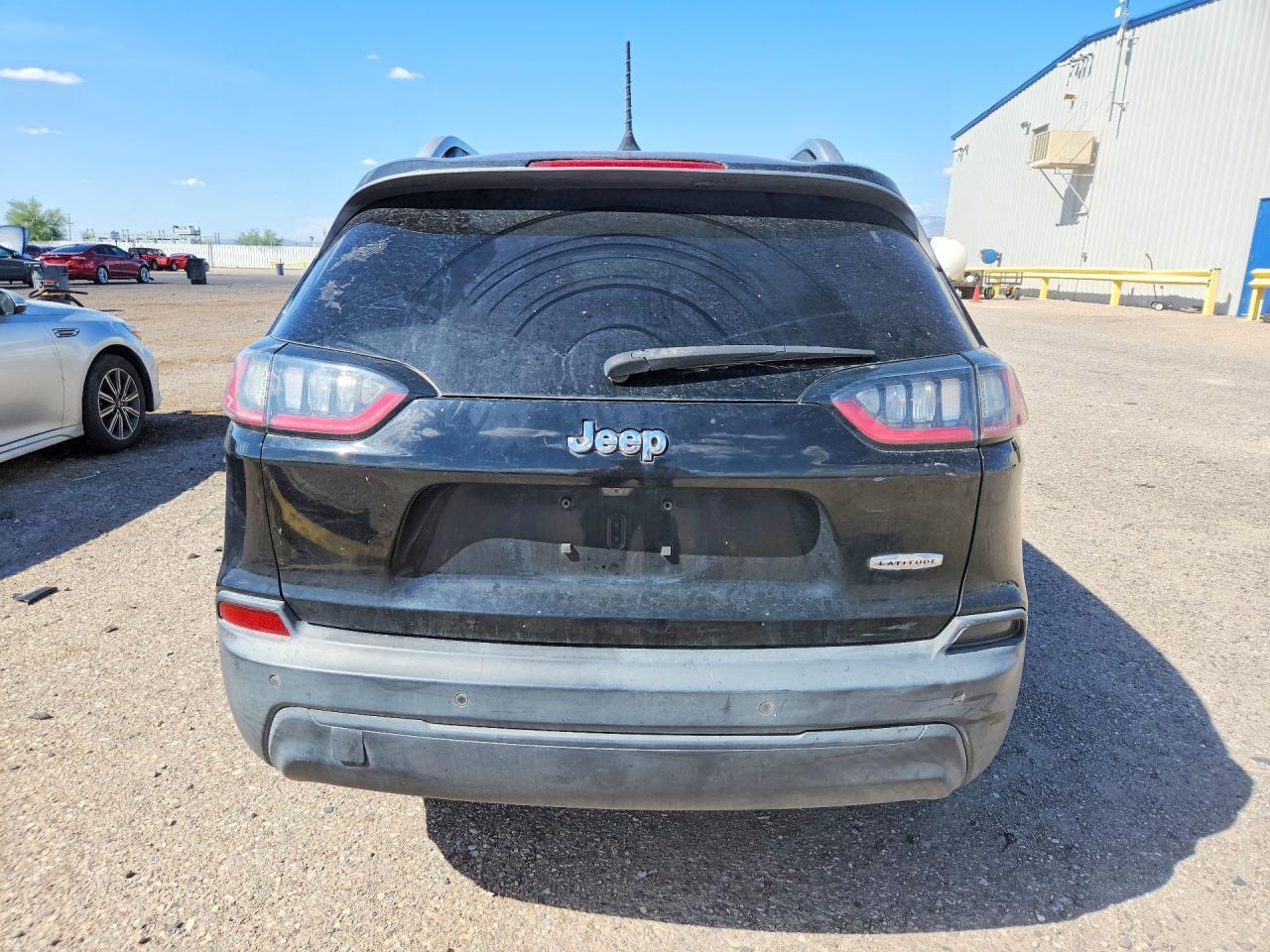 2019 Jeep Cherokee Latitude Plus - Фото 6