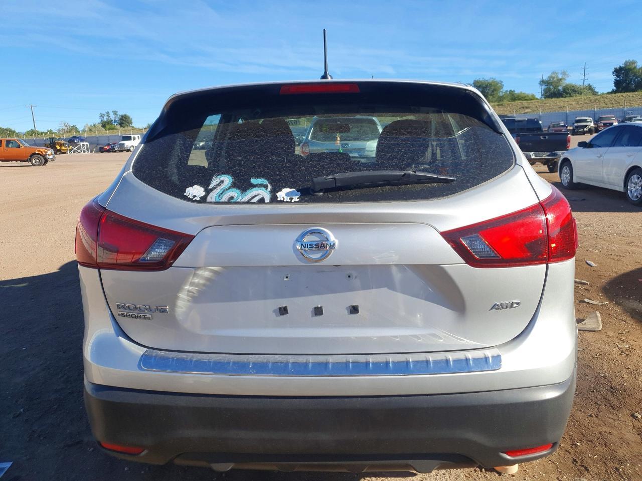 2017 Nissan Rogue Sport S - Фото 6