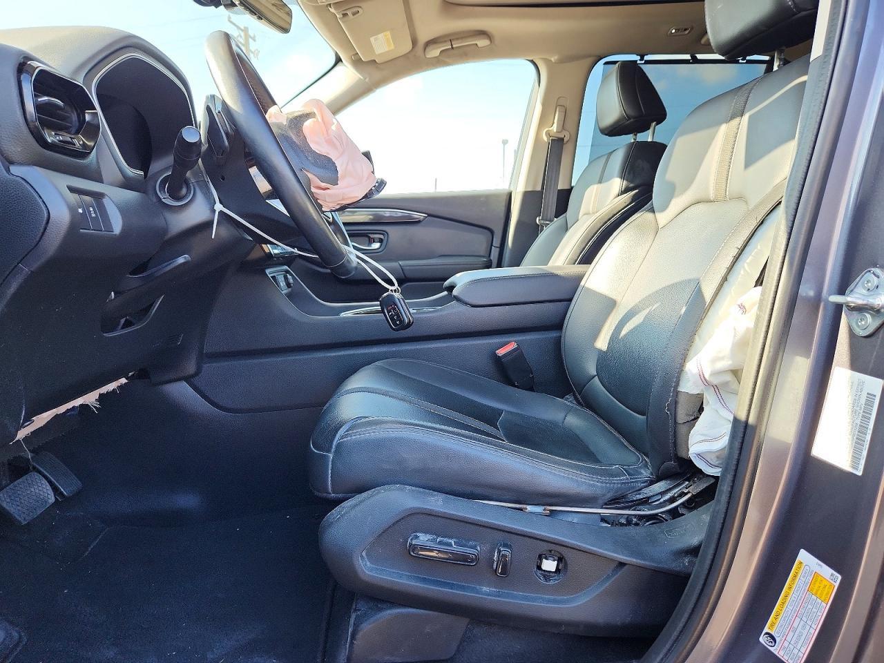 2023 Honda Pilot Touring - Image 7