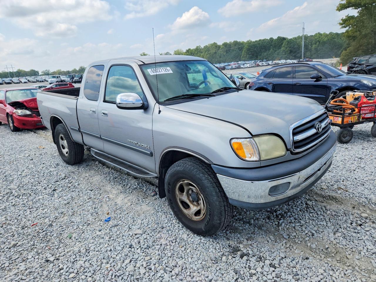 2002 Toyota Tundra Sr5 - Image 4