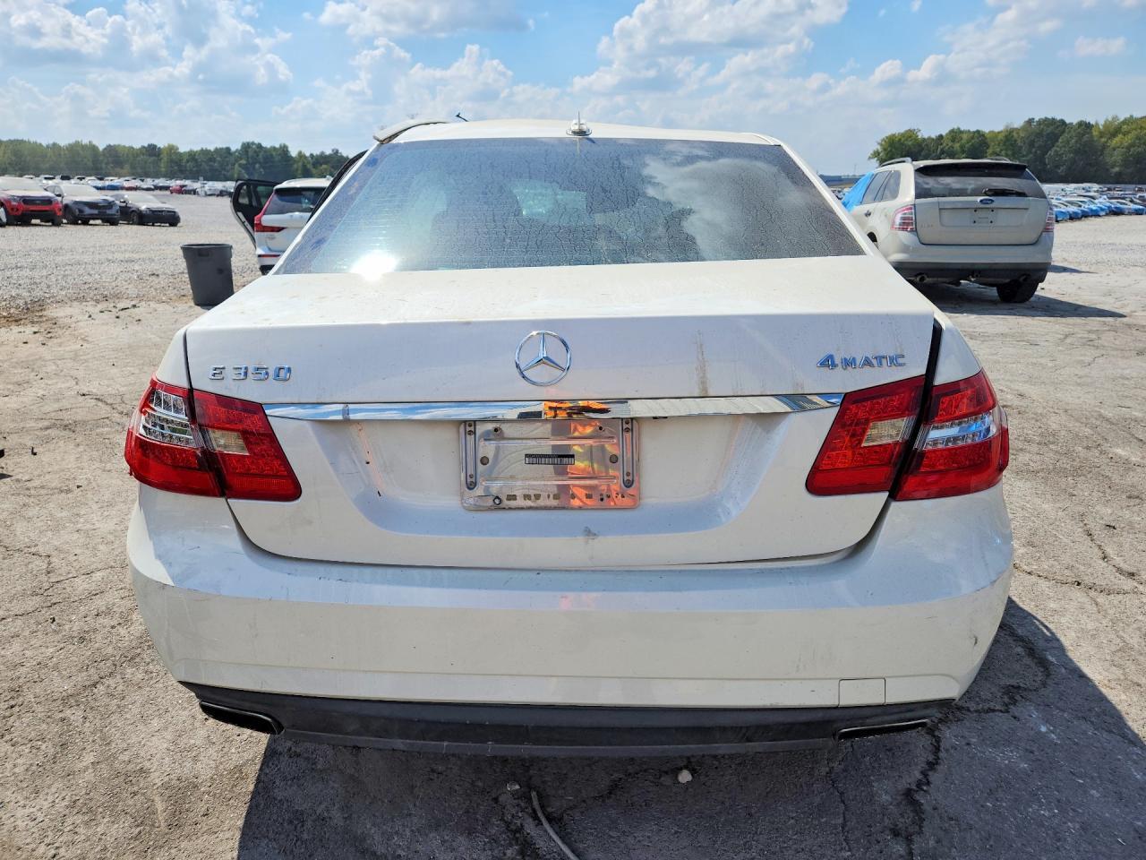 2013 Mercedes-Benz E 350 4Matic - Фото 6