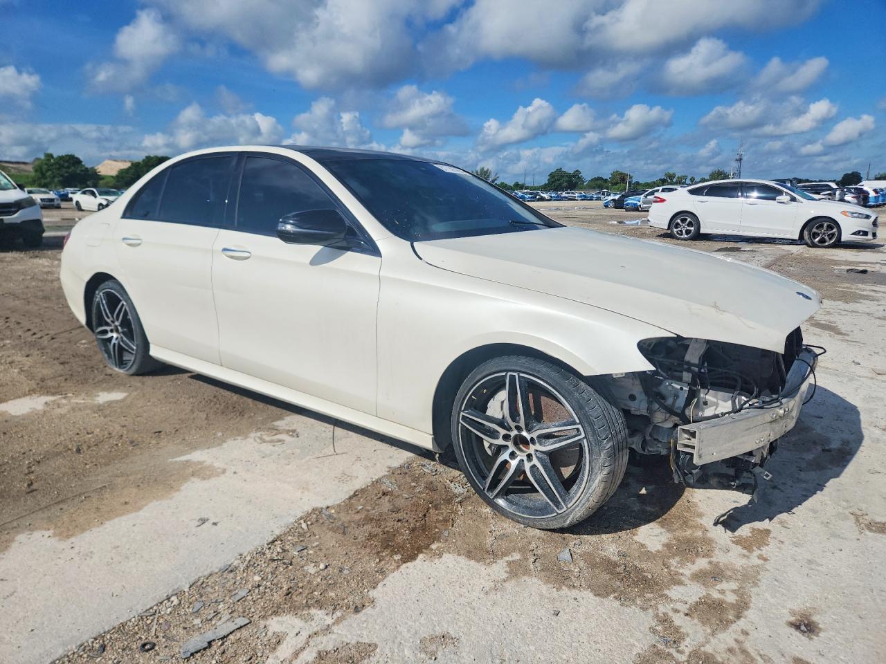 2020 Mercedes-Benz E 350 - Image 4