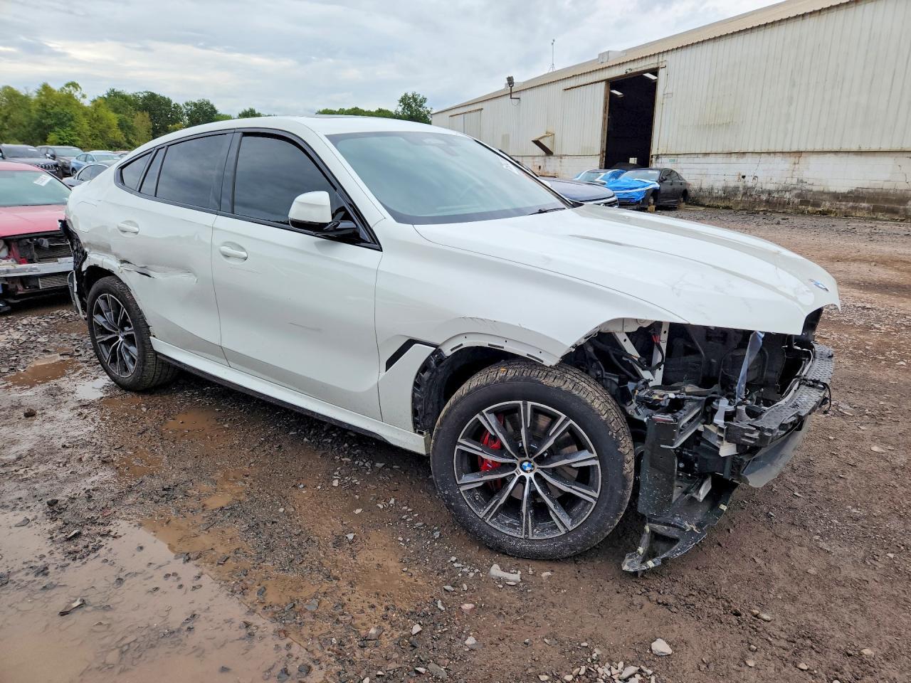 2022 BMW X6 xDrive40I - Image 4