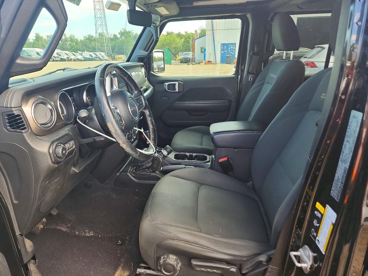 2021 Jeep Wrangler Unlimited Sahara - Image 7