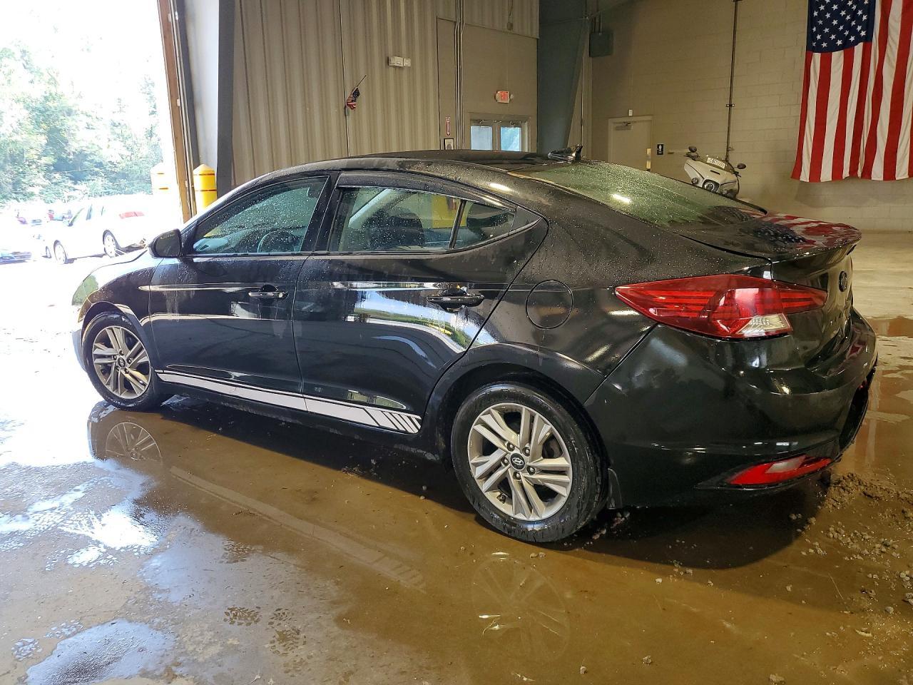 2020 Hyundai Elantra Value Edition - Image 2