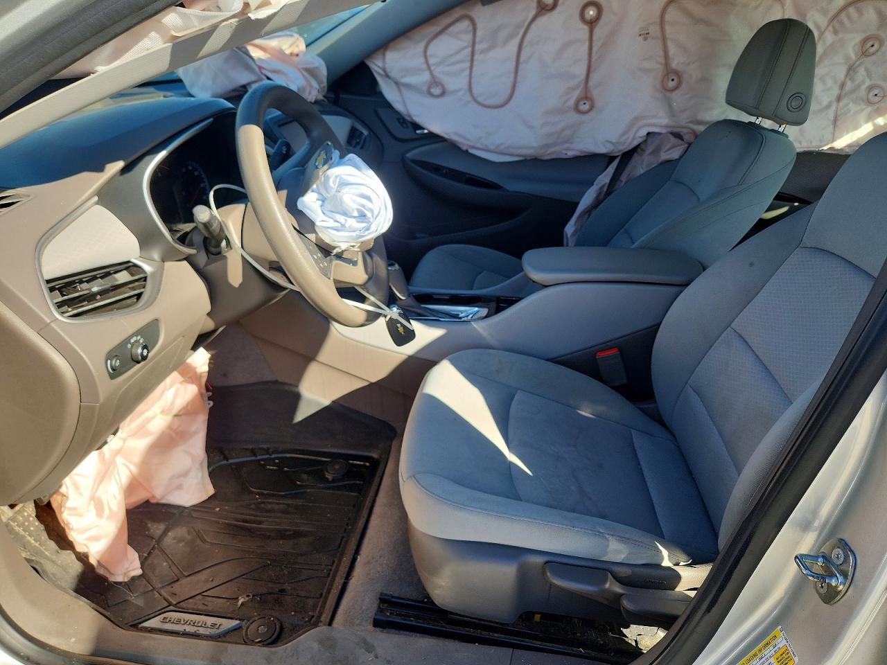 2017 Chevrolet Malibu Ls - Фото 7
