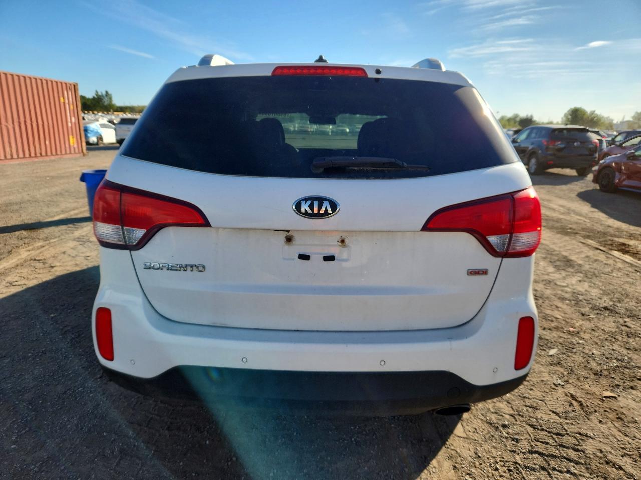 2015 Kia Sorento Lx - Image 6