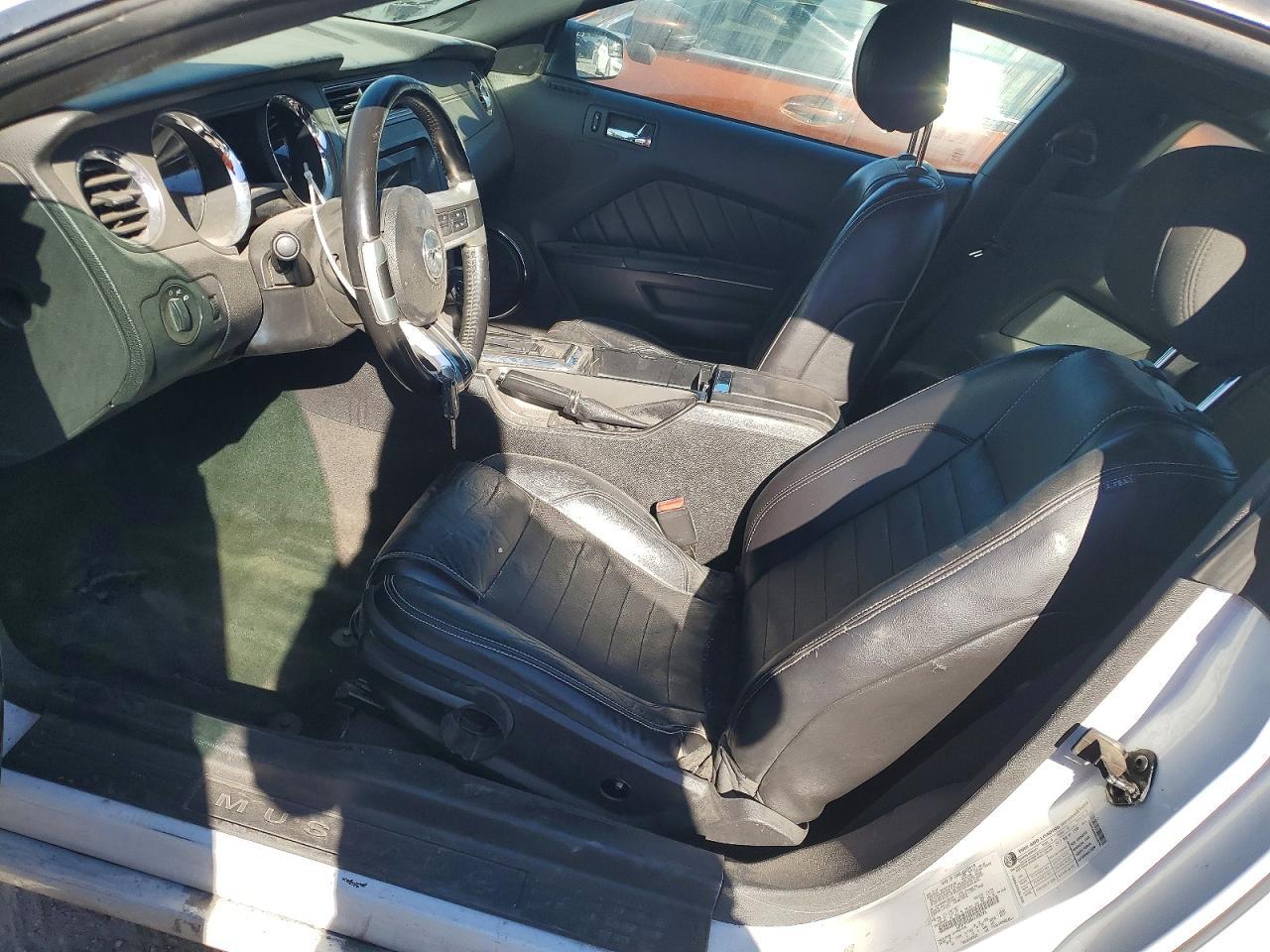 2014 Ford Mustang - Image 7
