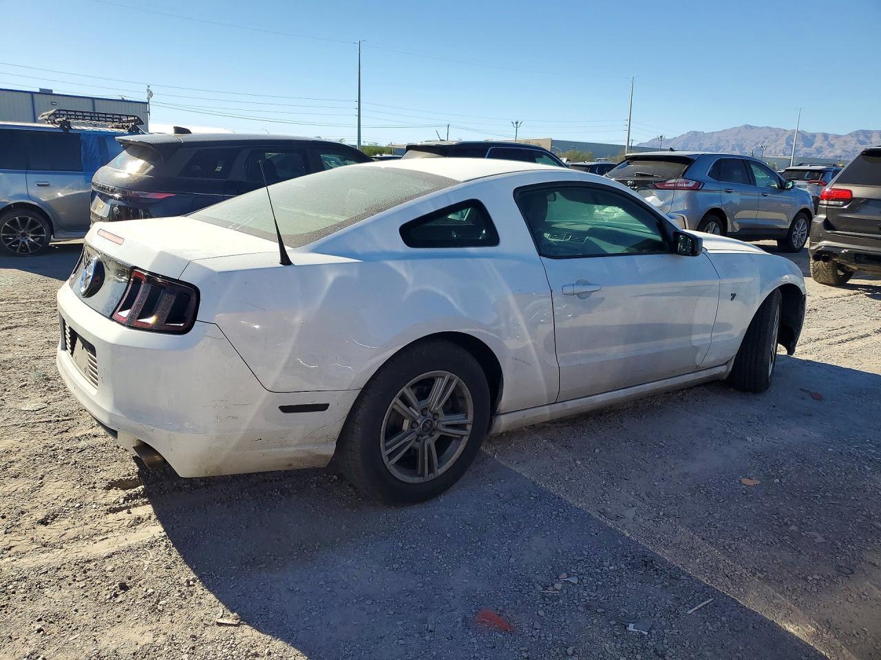2014 Ford Mustang - Image 3