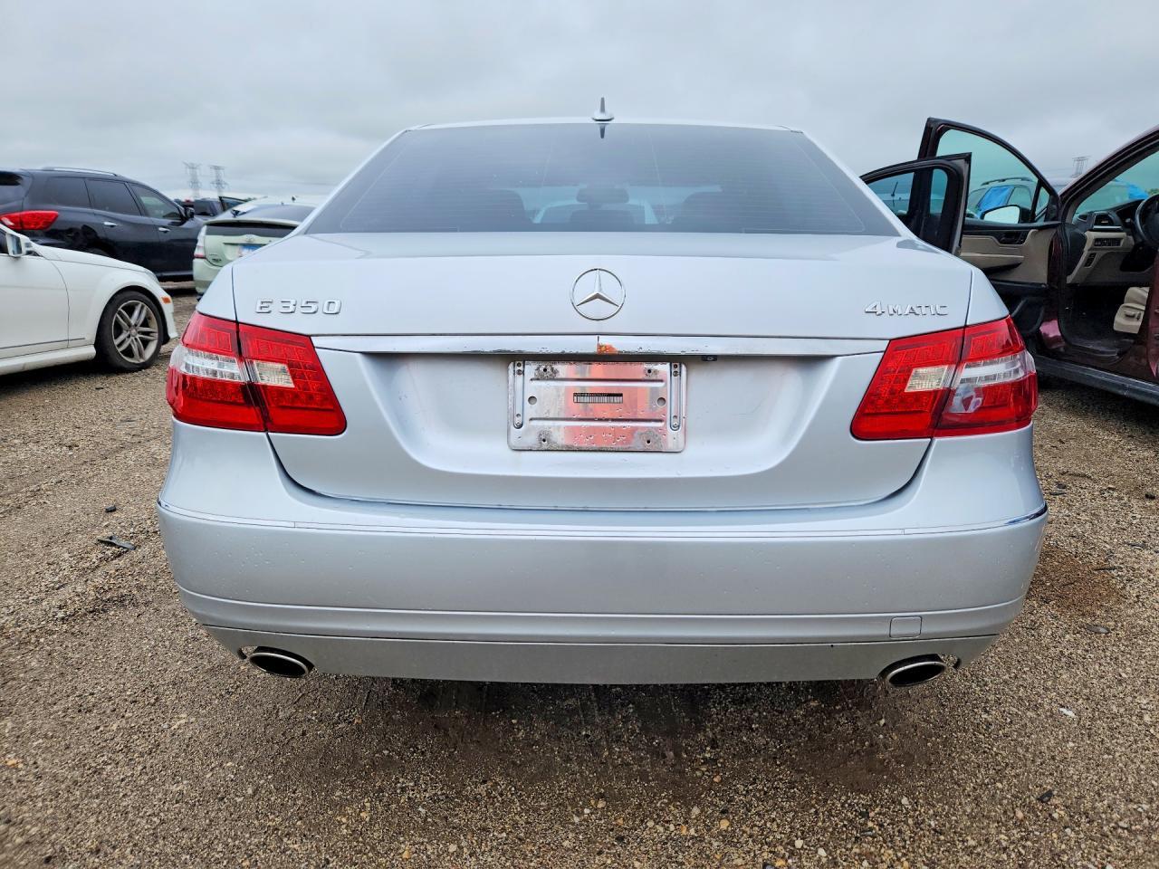 2010 Mercedes-Benz E 350 4Matic - Image 6