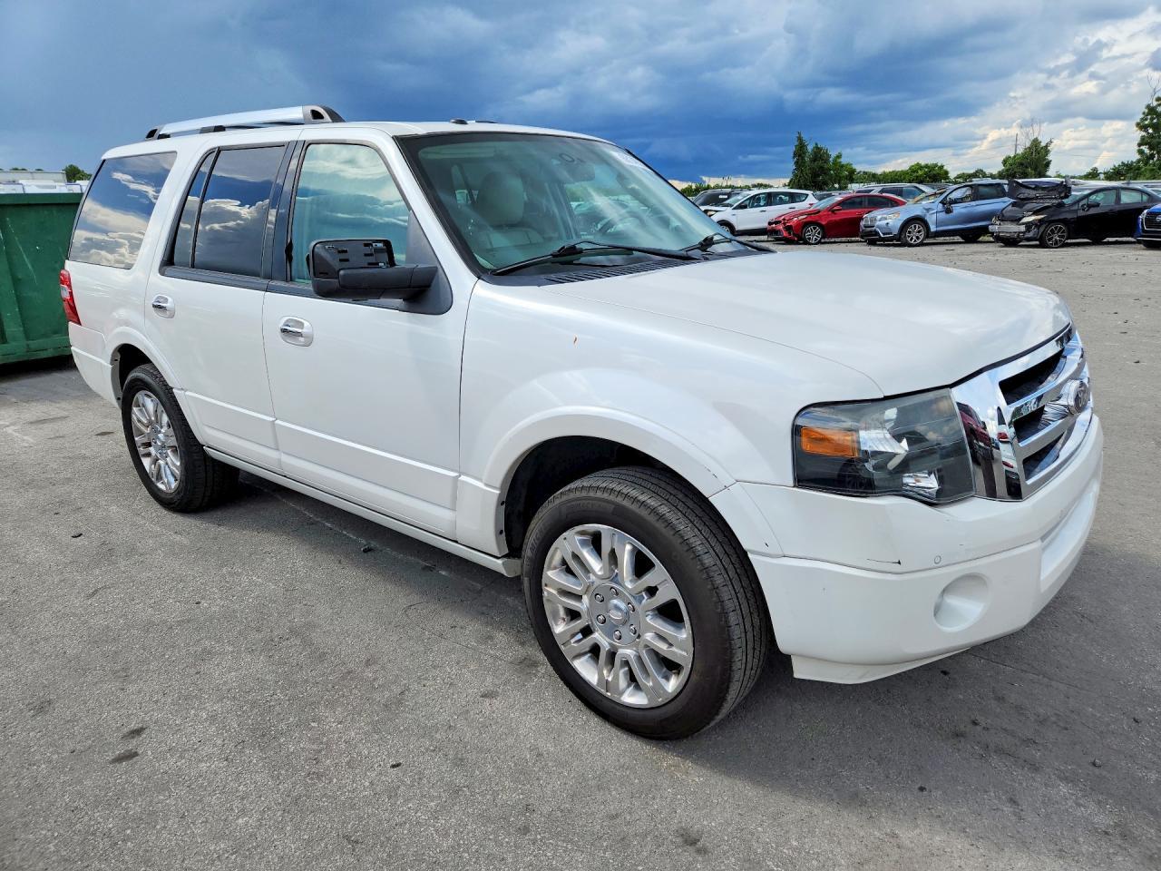 2013 Ford Expedition Limited - Image 4