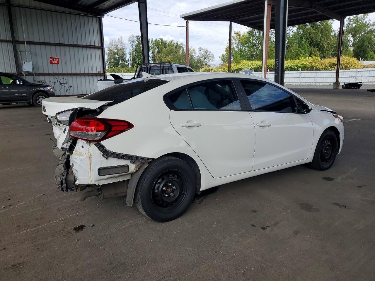 2017 Kia Forte Lx - Фото 3