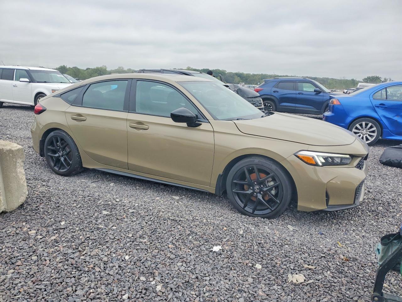 2025 Honda Civic Sport - Image 4