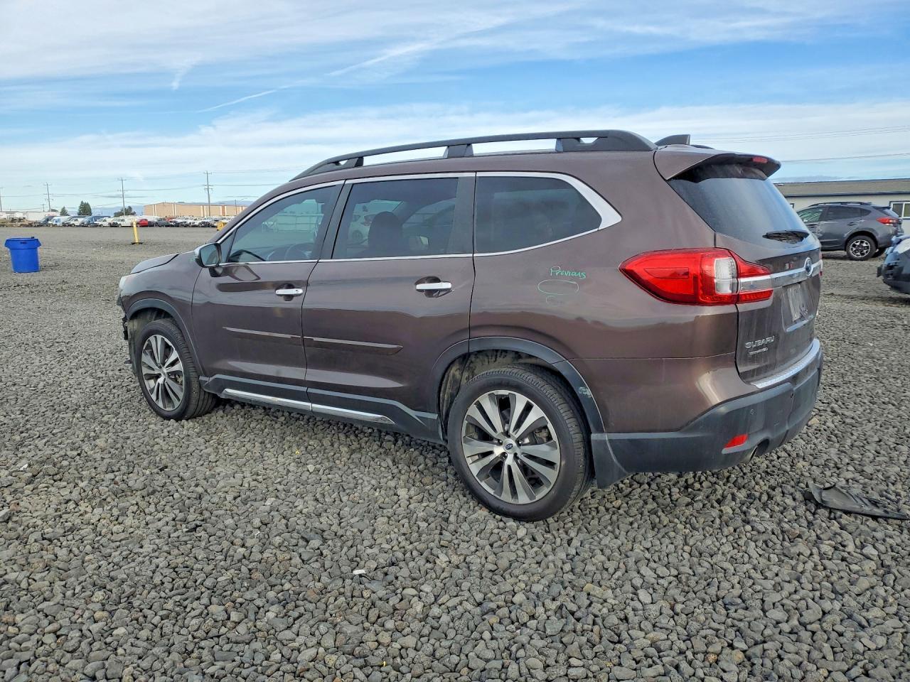 2021 Subaru Ascent Touring - Фото 2