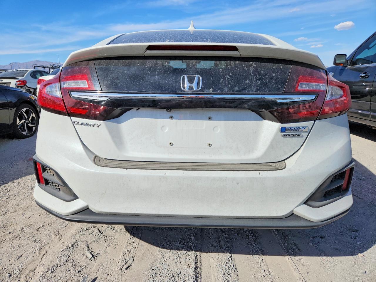 2019 Honda Clarity Touring - Image 6