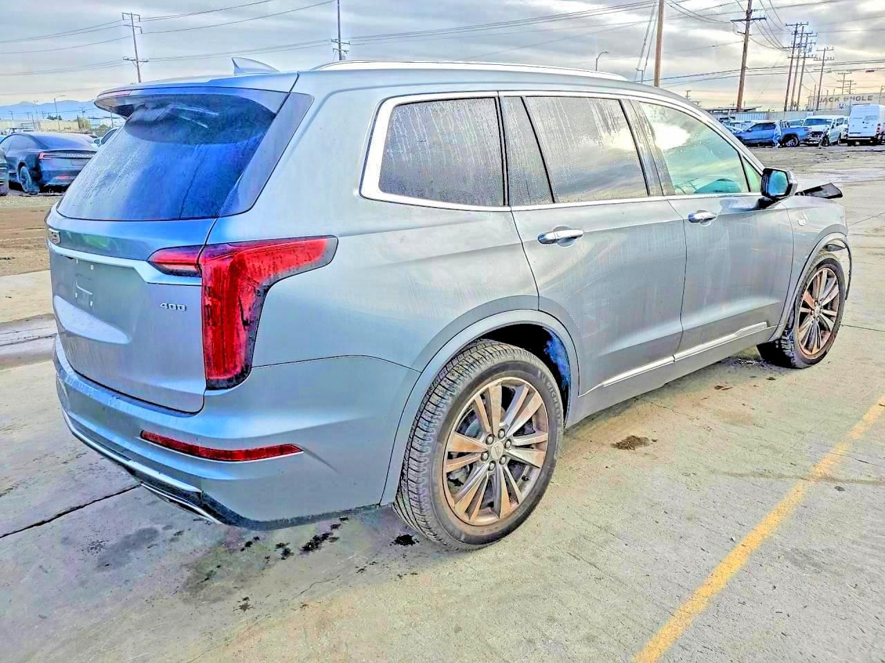 2022 Cadillac Xt6 Luxury - Фото 3