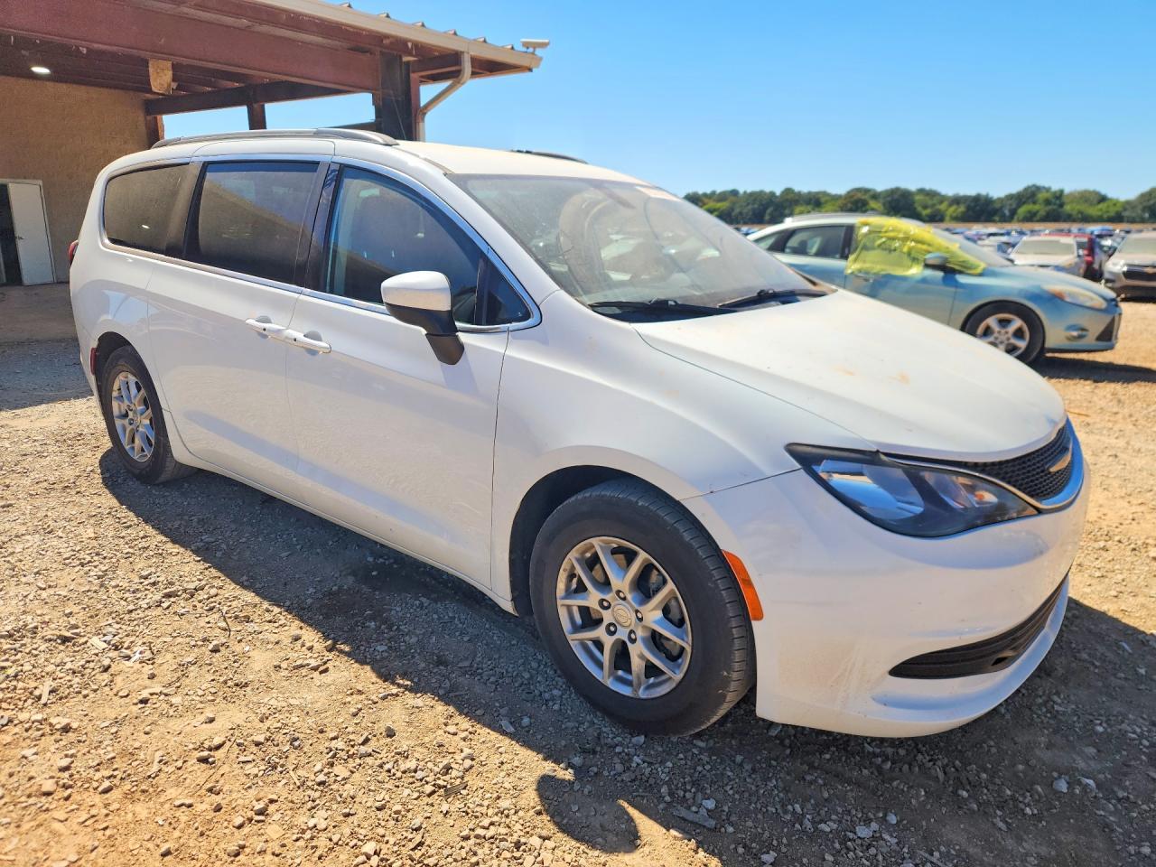 2020 Chrysler Voyager Lxi - Image 4
