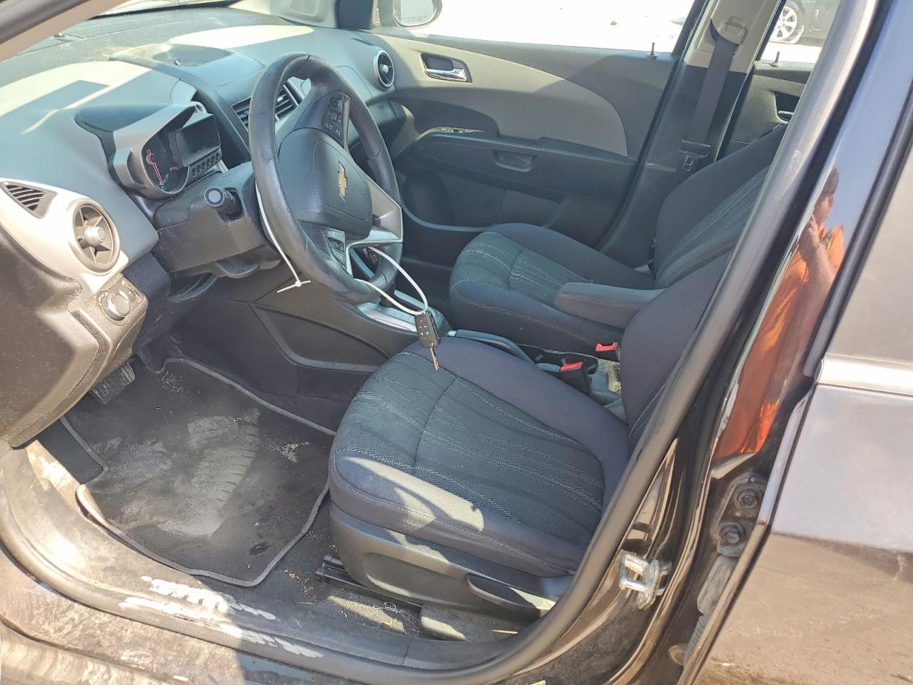 2015 Chevrolet Sonic Lt - Image 7