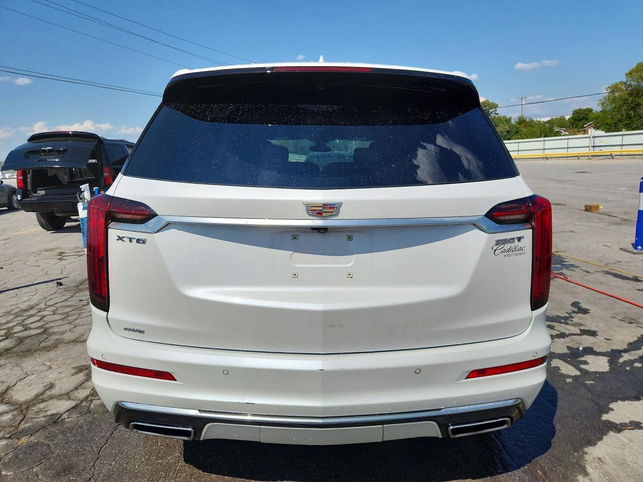 2024 Cadillac Xt6 Luxury - Image 6