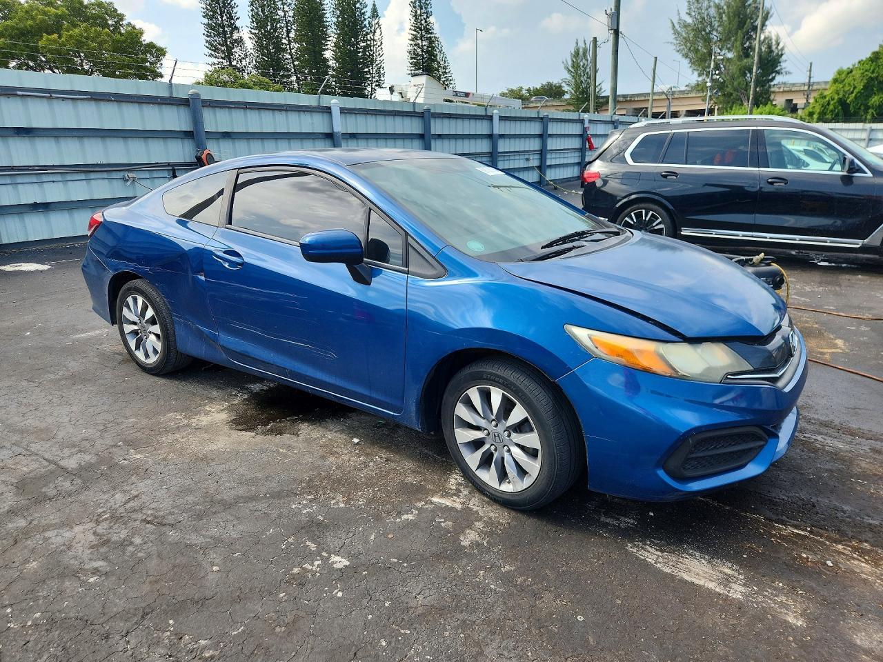 2014 Honda Civic Lx - Image 4